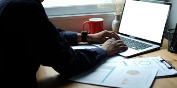 Unemployment Benefits 2025: New Changes You Must Know - Cover Image